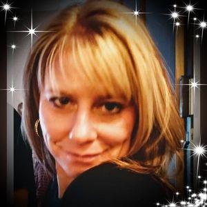Meet your Posher, Chrissy